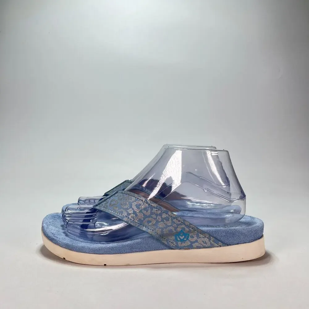 Spenco Newport Blue Silver Cheetah Print Comfort Thong Sandals Women's Size 8B